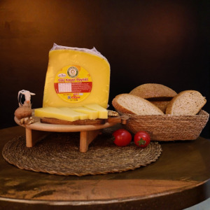 Coğrafi İşaretli Eski Kars Kaşarı (500 GR)